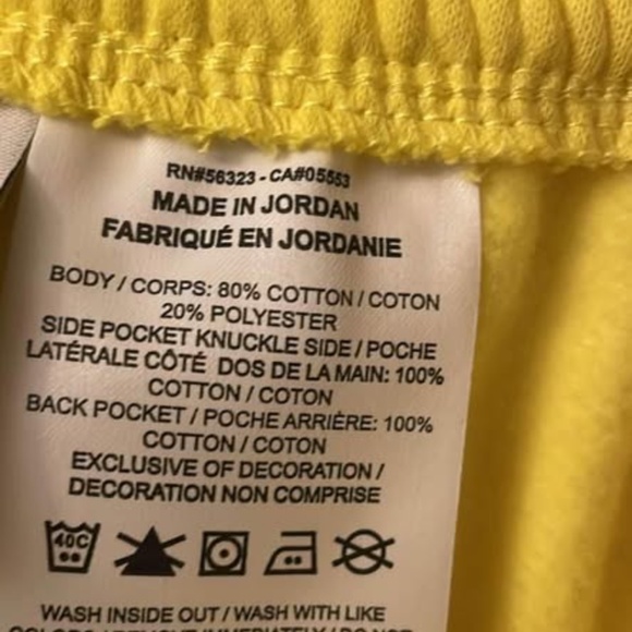 BRAND NEW men nike Nike yellow club fleece sports shorts size M & L (80% cotton) - Picture 7 of 8